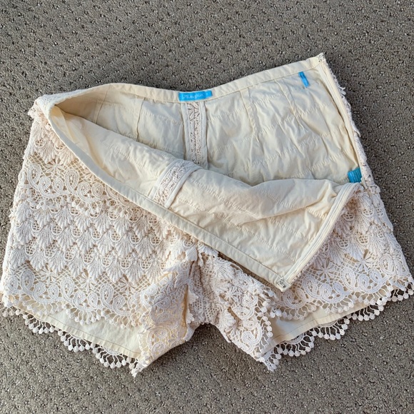 J. McLaughlin HIGHRISE crochet cotton shorts - Picture 4 of 10